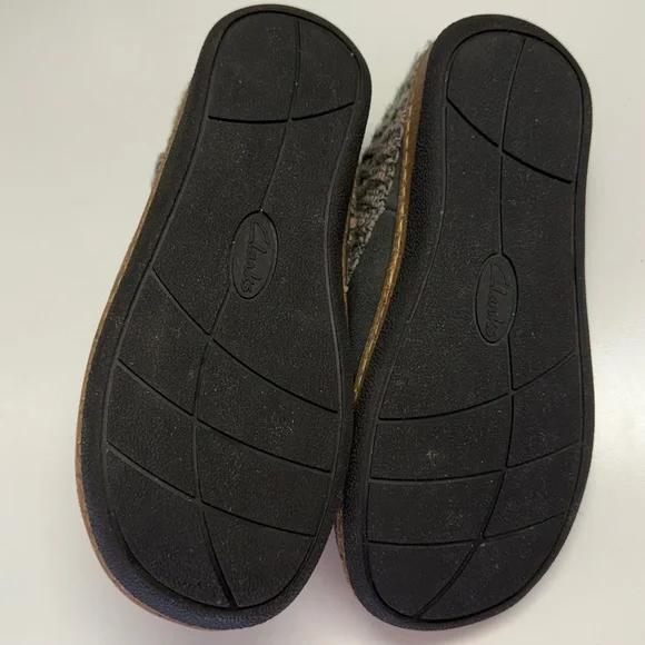 Clarks 9M Knitted Collar Clogs Suede Fur-Lined Hard-Bottom Slippers Gray EUC - Picture 9 of 9